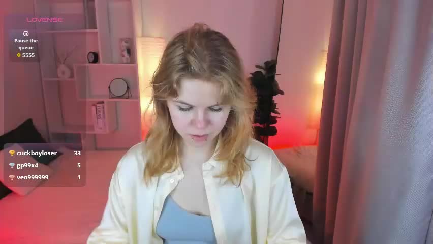 mona_pearcy Adult Chat April 28, 2026