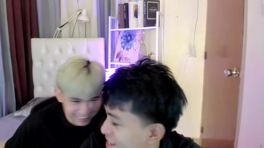 davincihugecock Adult Chat April 28, 2026
