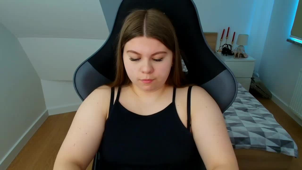 AbbyMint Adult Chat April 28, 2026