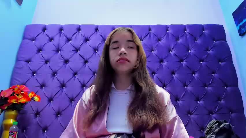 _bella_barbie Adult Chat April 28, 2026