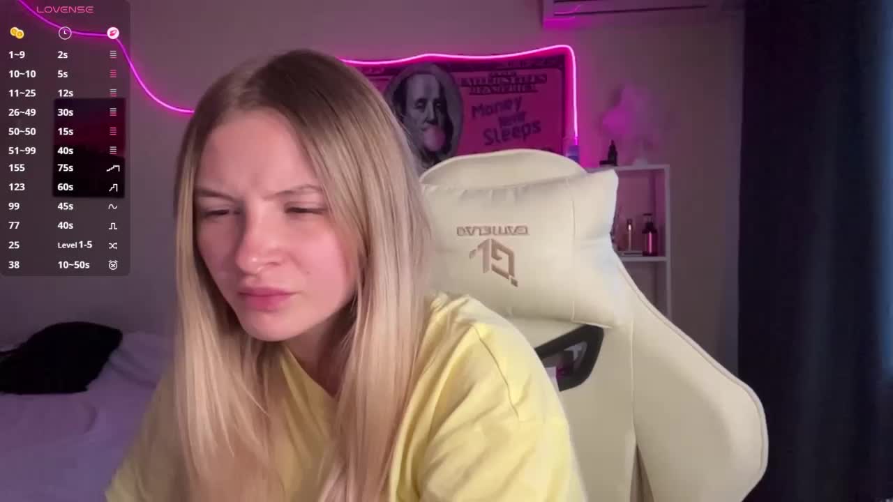 VictoriaMist Adult Chat April 28, 2026