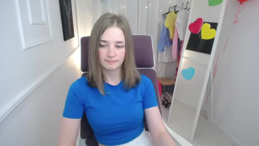 bree_sky Adult Chat April 28, 2026