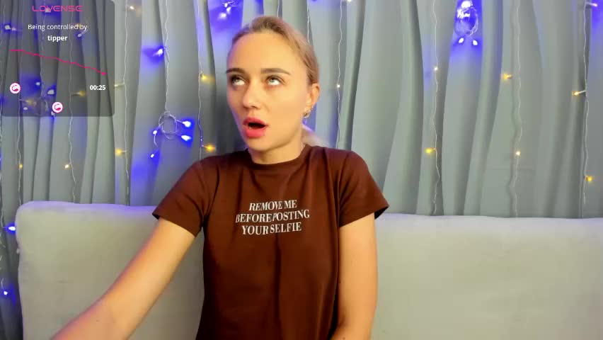 juliastar41 Adult Chat April 28, 2026