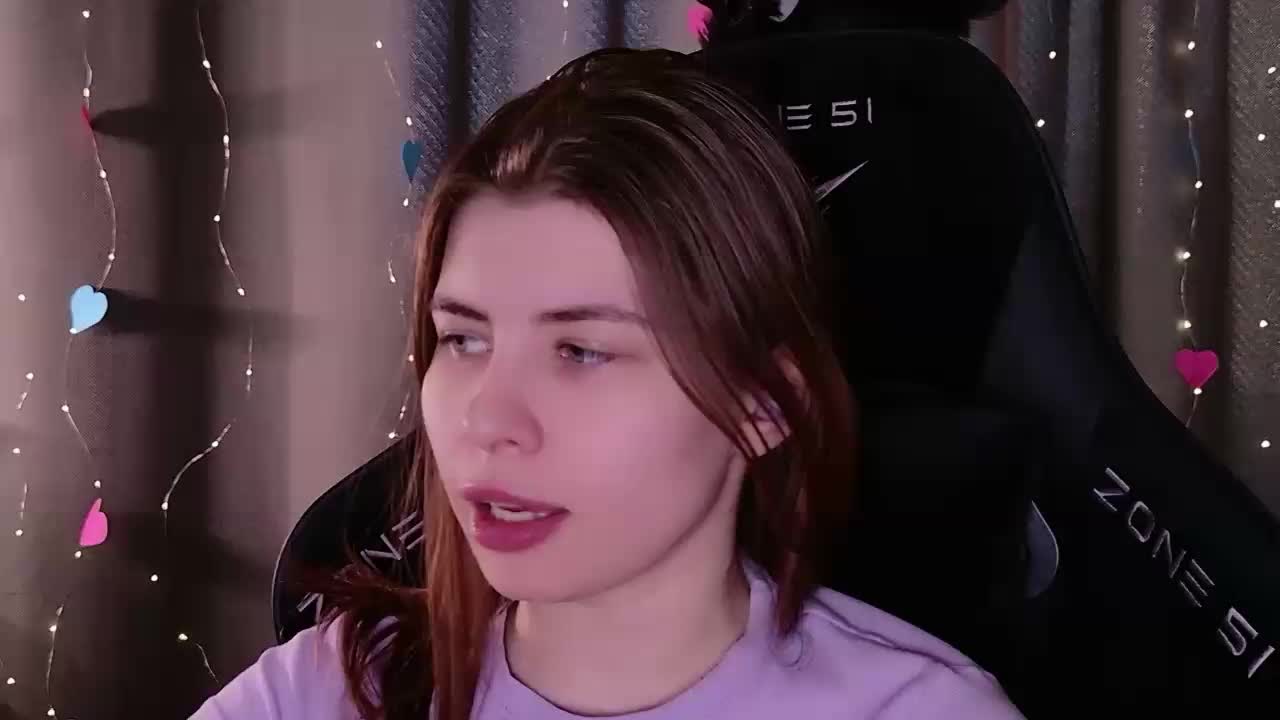 inside_tori Adult Chat April 28, 2026