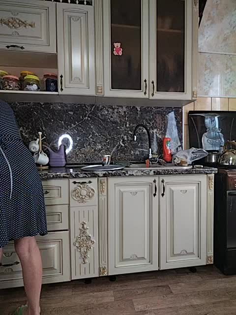 nika74- Adult Chat April 28, 2026