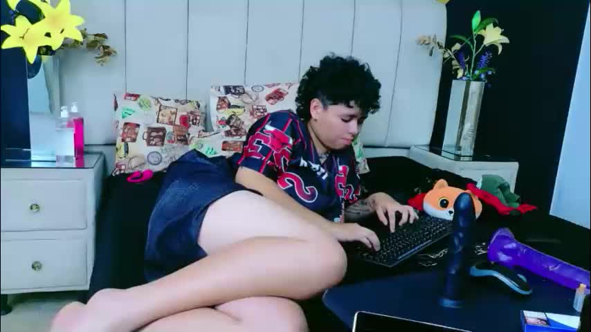 nikievanz Adult Chat April 28, 2026