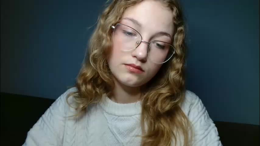lily_tayberry Adult Chat April 28, 2026