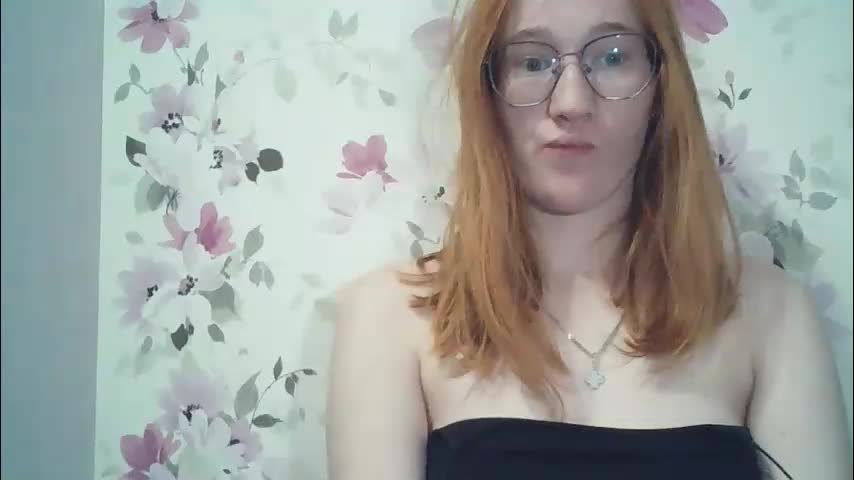 eveliina_shy Adult Chat April 28, 2026