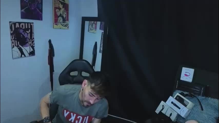 aaron_malikk Adult Chat April 28, 2026