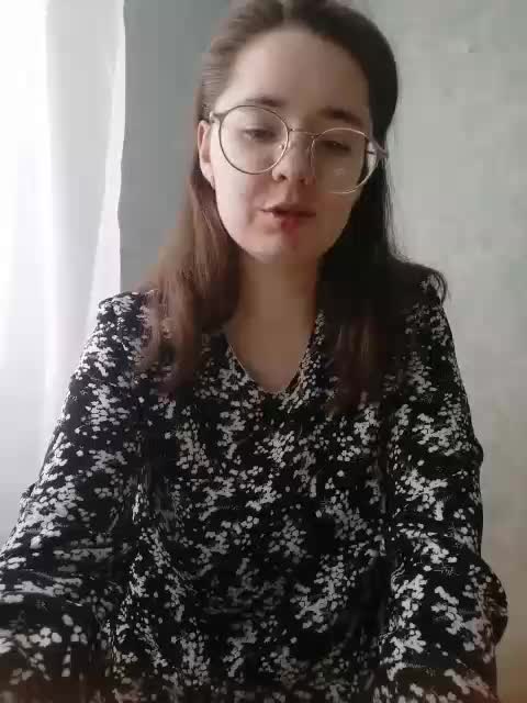 Kroshka-meow Adult Chat April 28, 2026