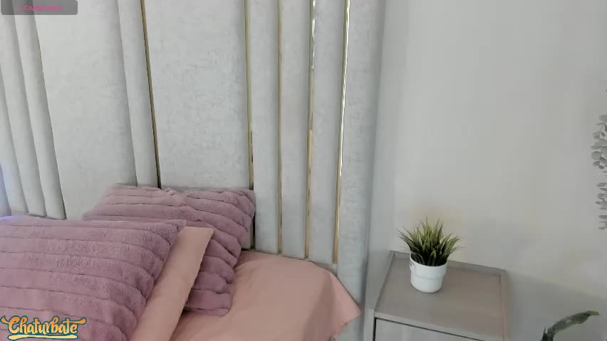 keirahartz Adult Chat April 28, 2026