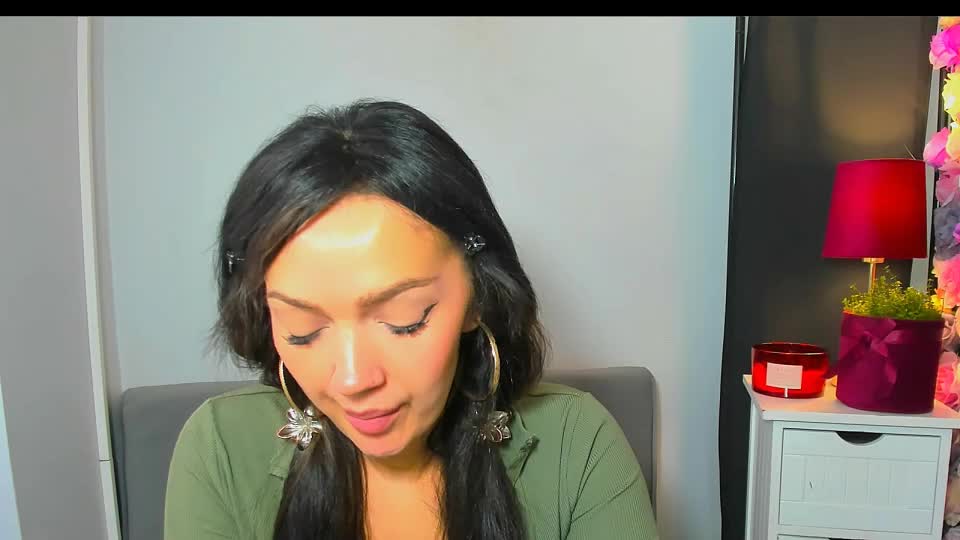 WildOlivia Adult Chat April 28, 2026