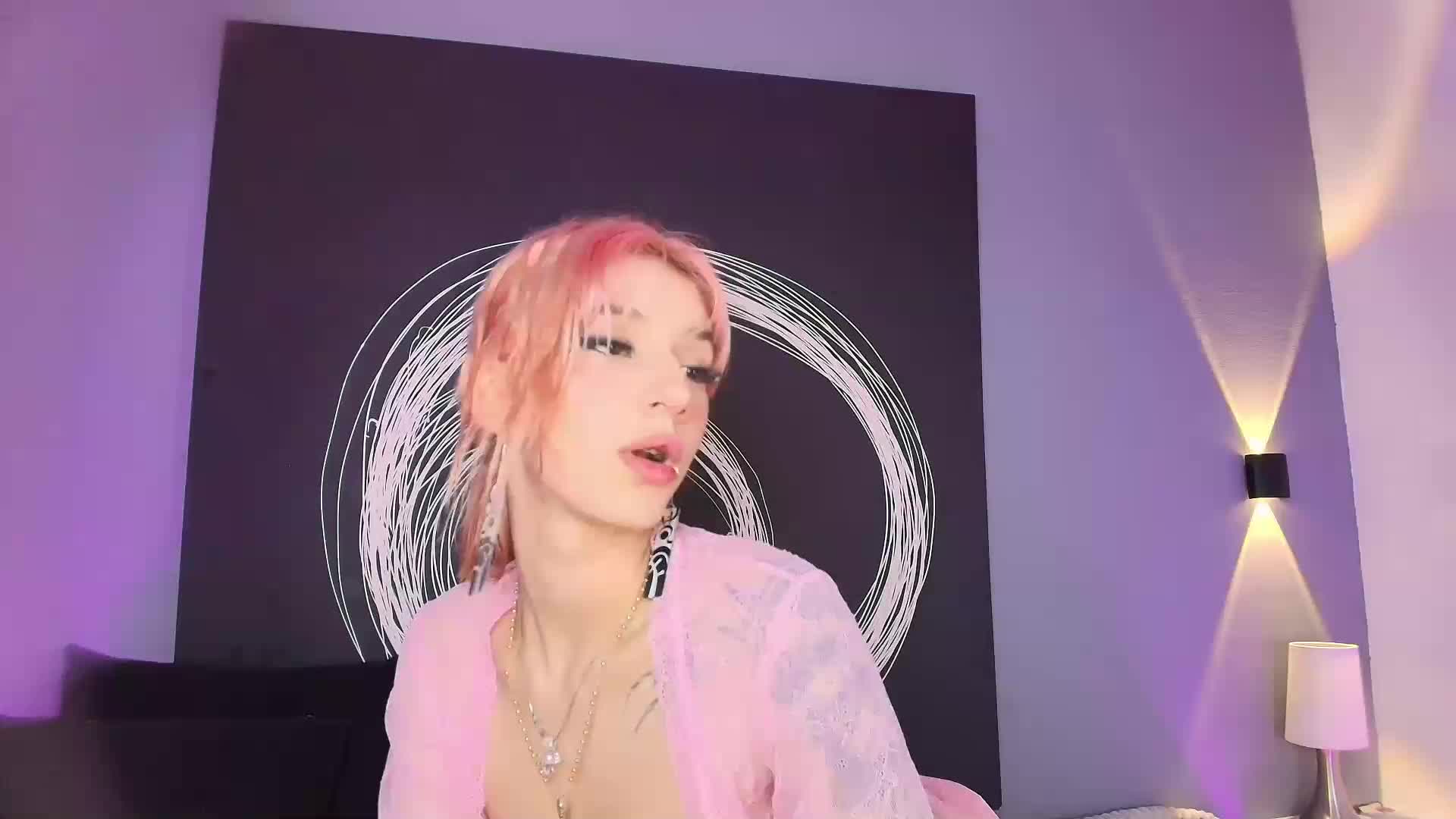 AlannaViera Adult Chat April 28, 2026