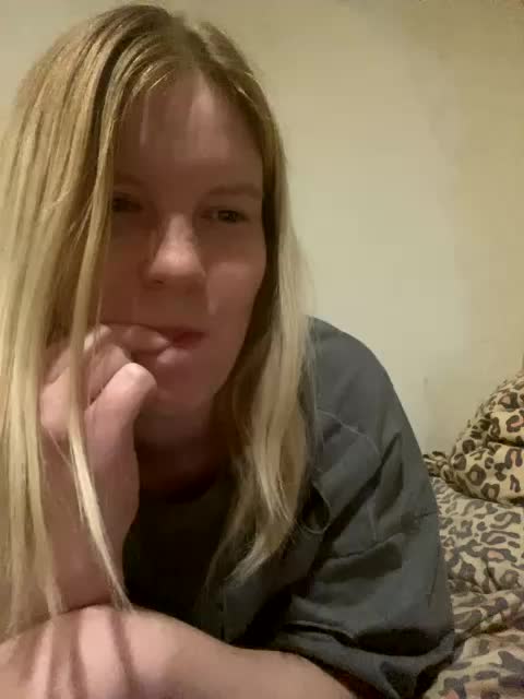 Amelia2004 Adult Chat April 29, 2026