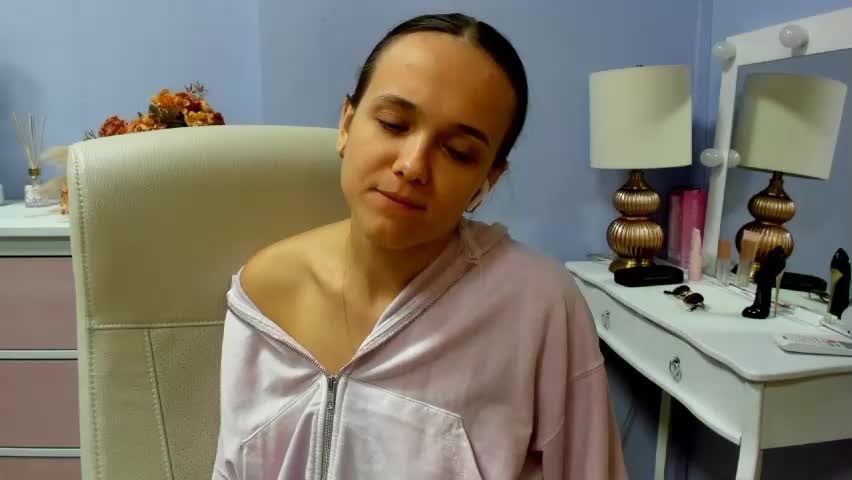 emilly_lust99 Adult Chat April 29, 2026