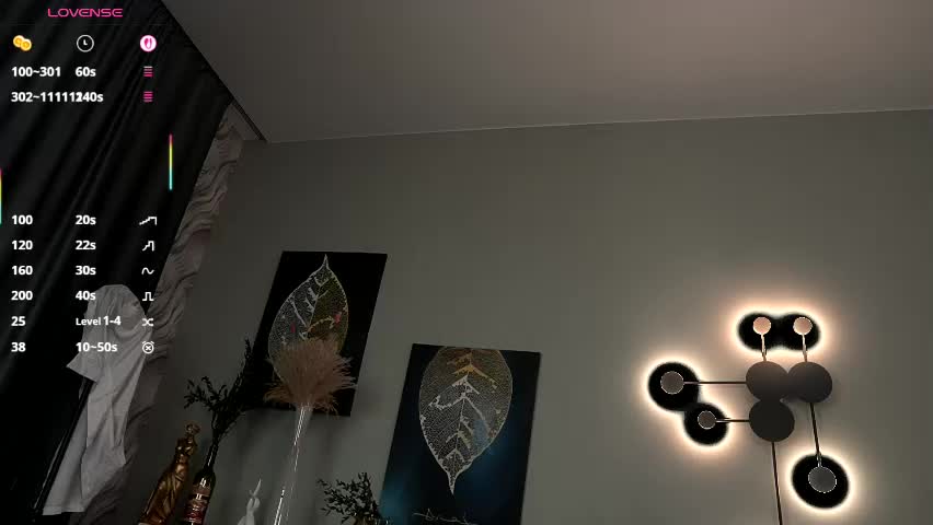 chloe_jeense Adult Chat April 29, 2026