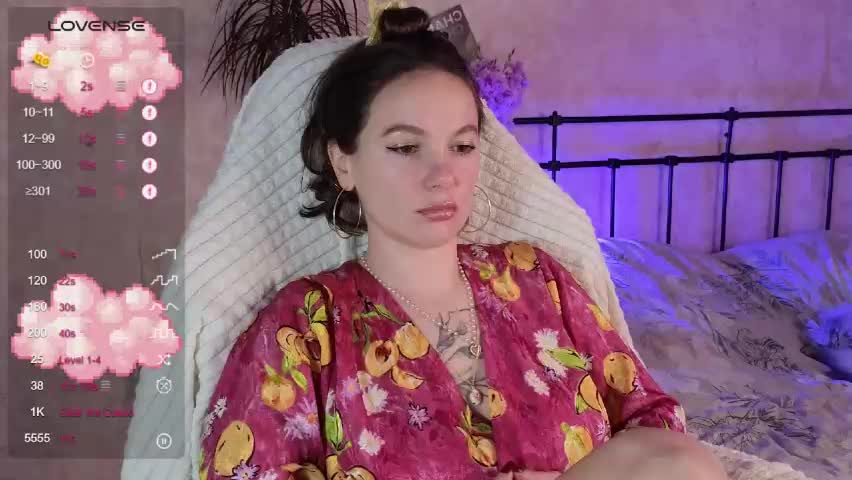 lil_luna_x Adult Chat April 29, 2026