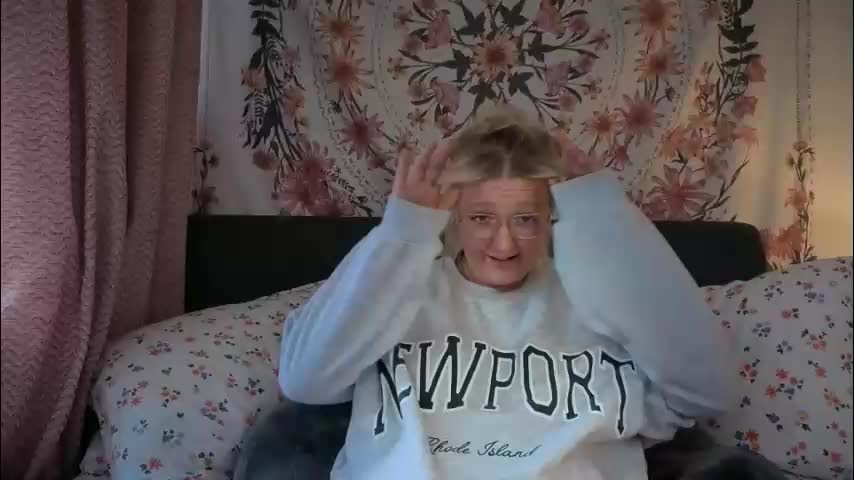 barbiegirl966 Adult Chat April 29, 2026