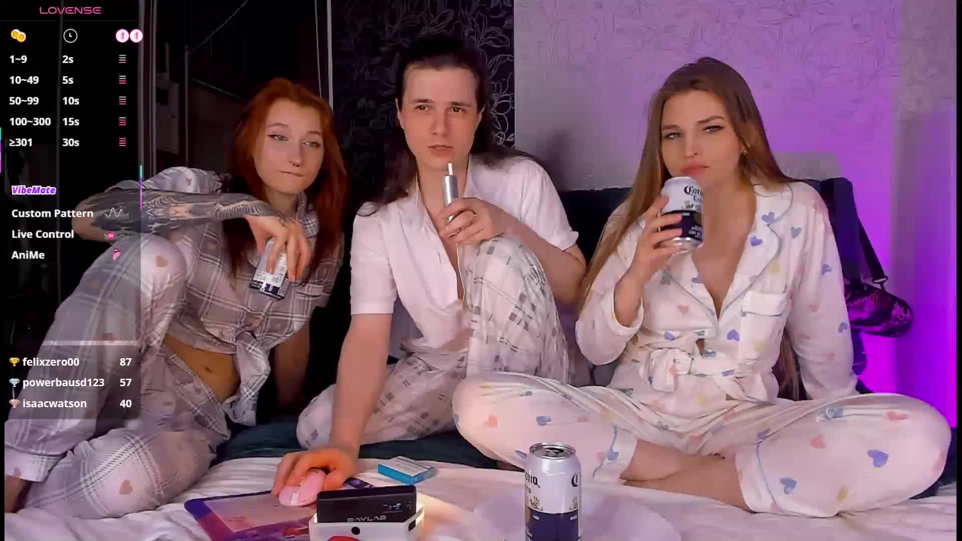 FuckinHotCouple Adult Chat April 29, 2026