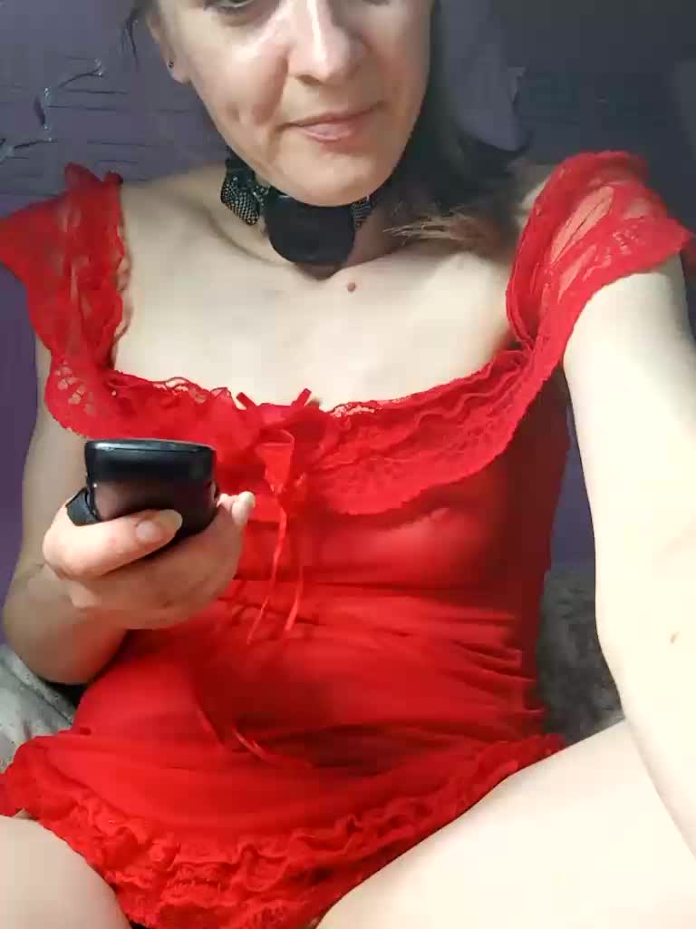 HelgaValkiriya Adult Chat April 29, 2026