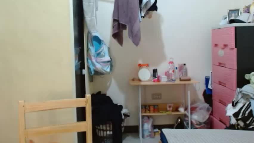sexyreesebunny Adult Chat April 29, 2026