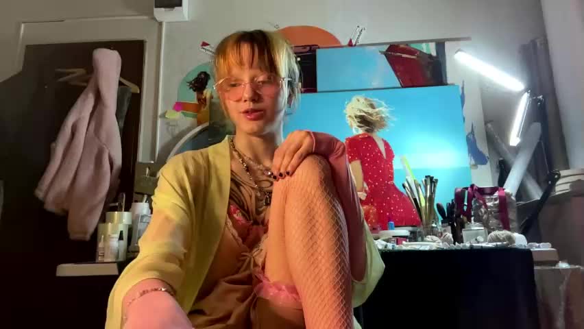 cherrylcornes Adult Chat April 29, 2026