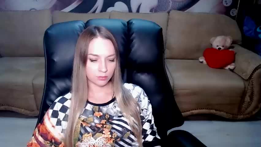 lovellymalina Adult Chat April 29, 2026
