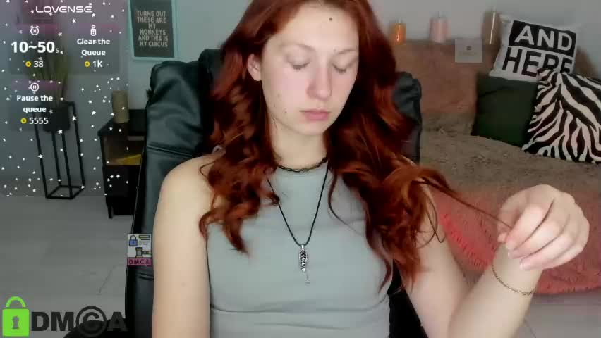 foxy_lizzy Adult Chat April 29, 2026