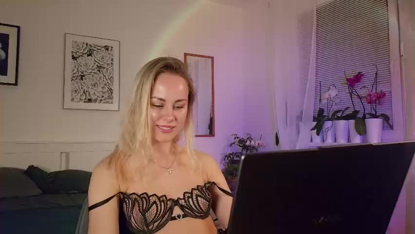 cutie_xoxo_ Adult Chat April 29, 2026