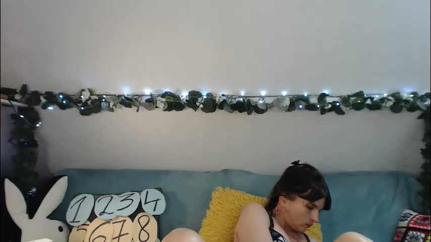 hotgirlkarina Adult Chat April 29, 2026