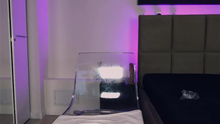 aurora_cherry Adult Chat April 29, 2026