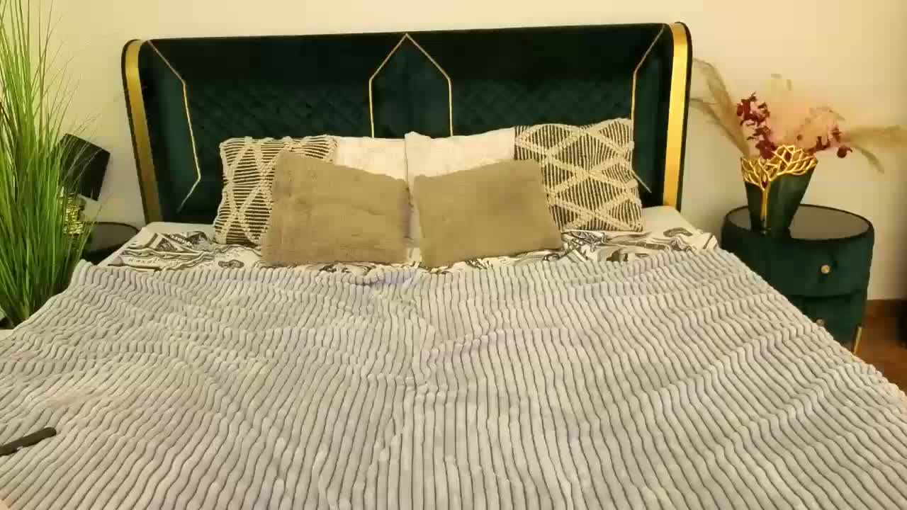 MagikPeachh Adult Chat April 29, 2026