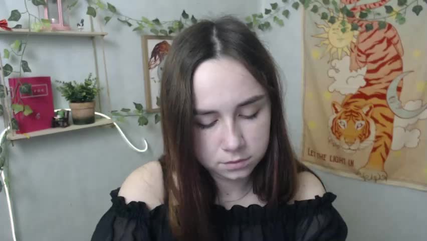 veryveryvery_shy Adult Chat April 29, 2026