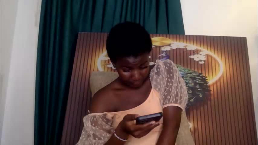latiffaah_xx Adult Chat April 29, 2026