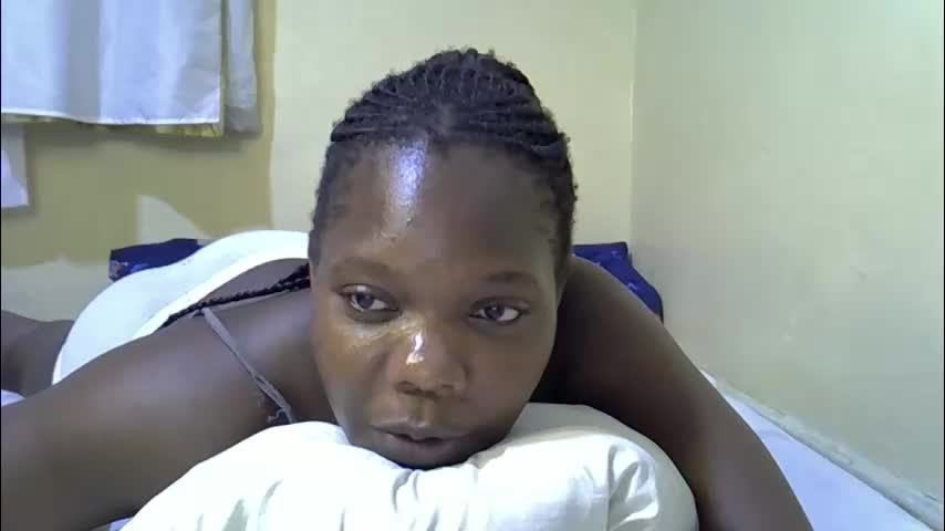 pretty_tiffany7 Adult Chat April 29, 2026