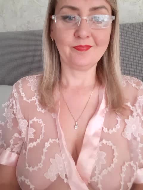 SexiestJess45 Adult Chat April 29, 2026