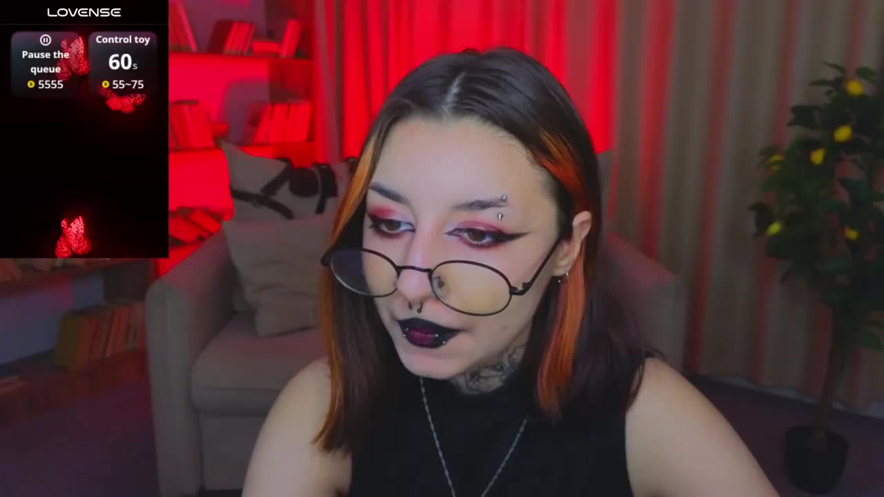 MistressMarcelline Adult Chat April 29, 2026