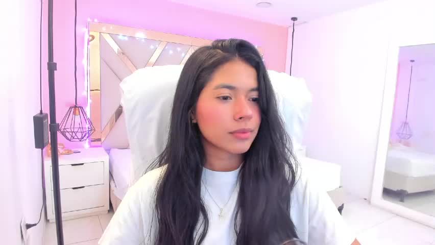 samantaa_shy Adult Chat April 29, 2026