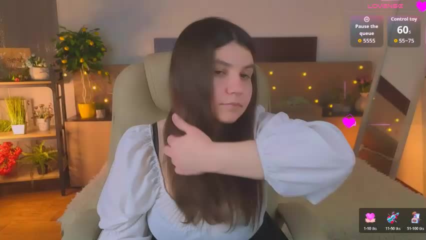 viola__shy Adult Chat April 29, 2026