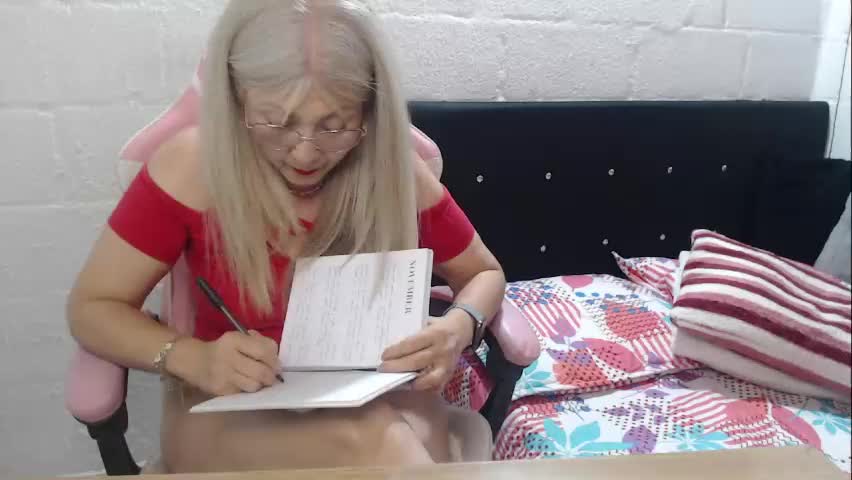 shira_evans40 Adult Chat April 30, 2026