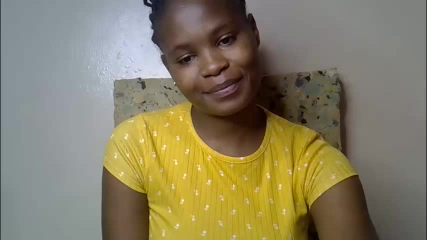 sexy_molyne Adult Chat April 29, 2026