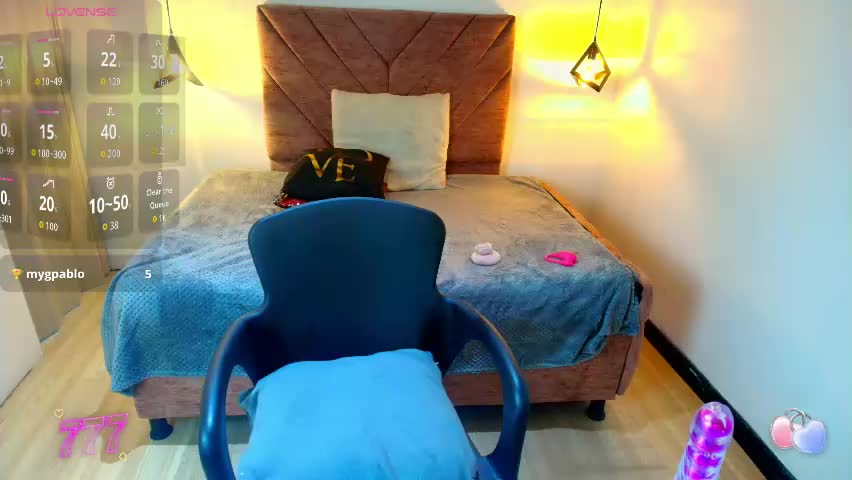 emma_petite__ Adult Chat April 30, 2026