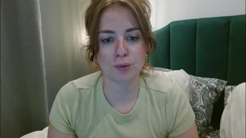 hazel_skye Adult Chat April 29, 2026
