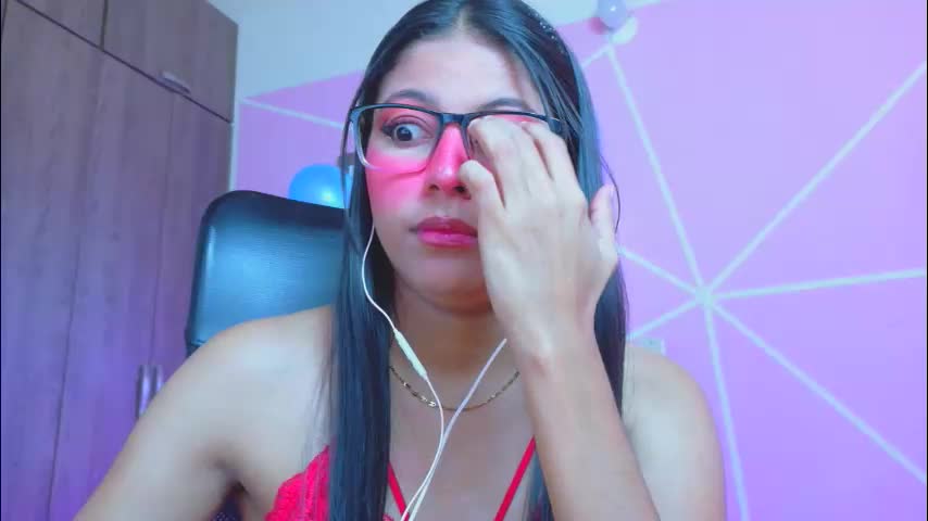xallysonx_ Adult Chat April 30, 2026
