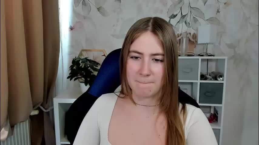 meganx_candy Adult Chat April 29, 2026