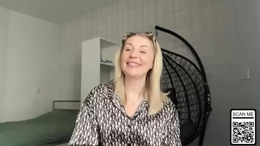 blondie_xoxoxo Adult Chat April 29, 2026