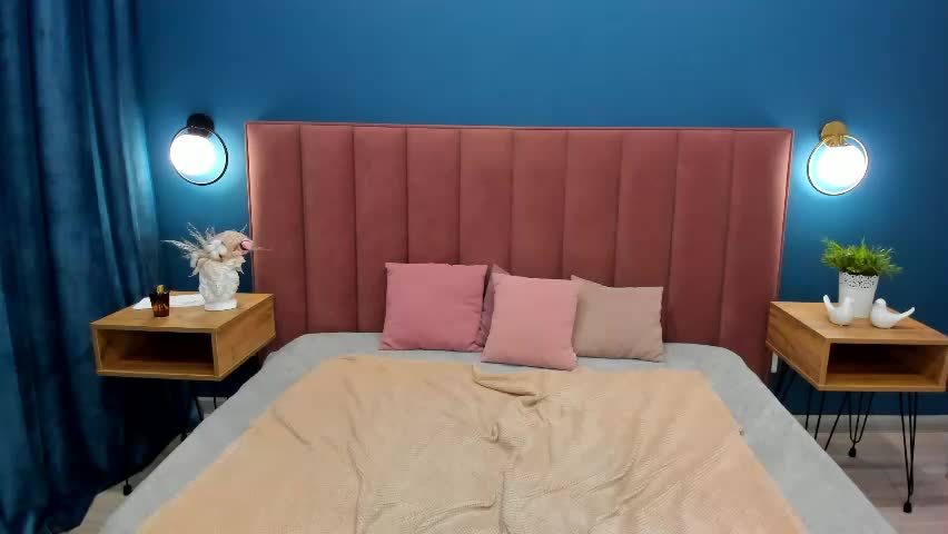 charlottecurvyy Adult Chat April 30, 2026