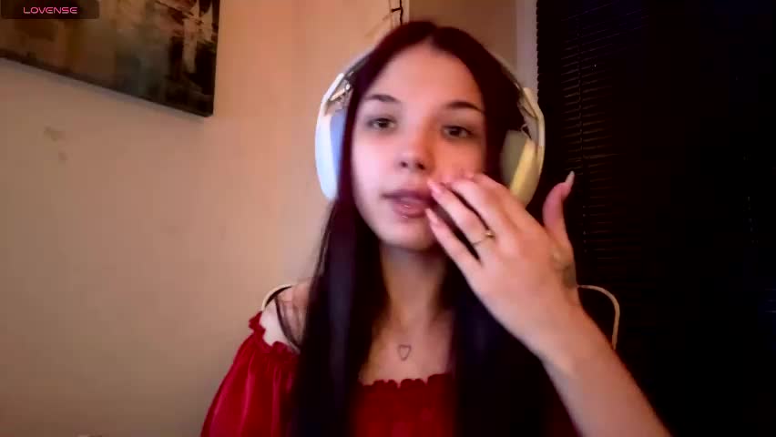roxiepiurkowski Adult Chat April 30, 2026