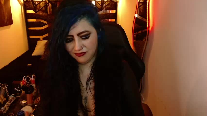 scarleth_bluee Adult Chat April 29, 2026