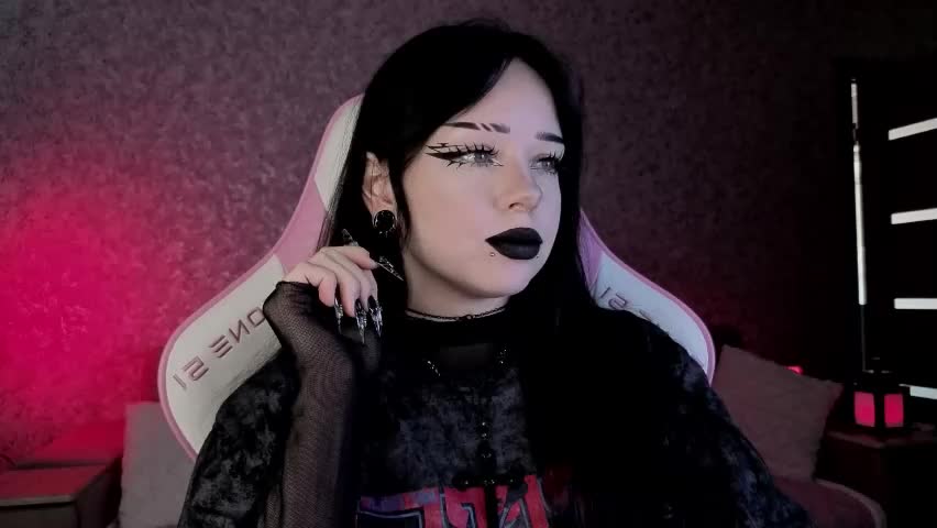 marceline_red Adult Chat April 29, 2026